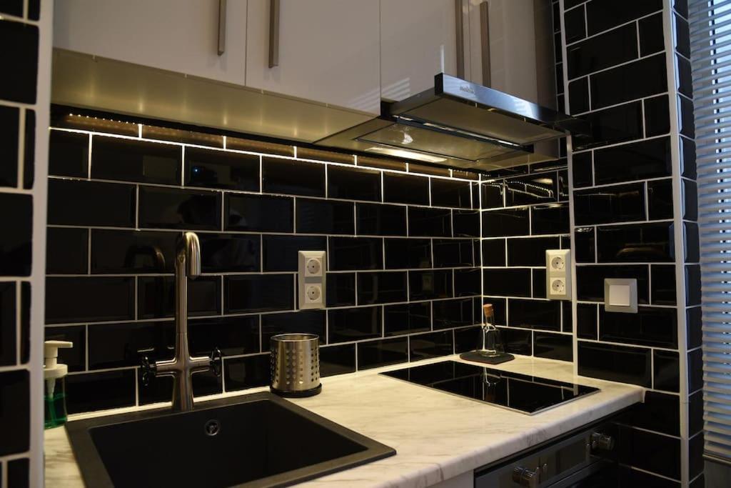 Syntagma Square, 30Sqm Nikis Luxurious Studio Atina Dış mekan fotoğraf